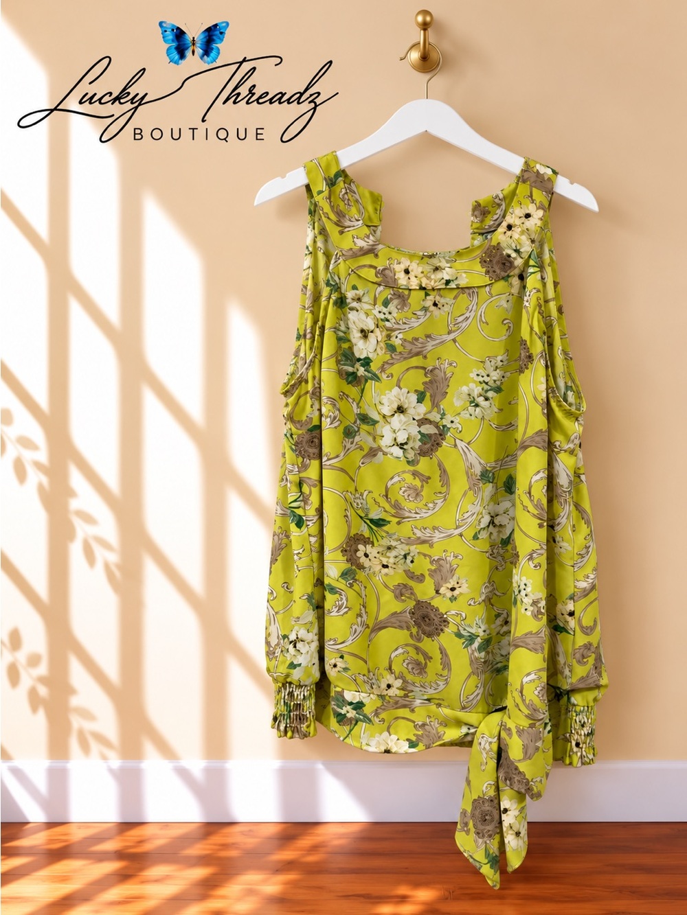 Yellow Floral Halter Sleeveless Blouse XS Side Tie Smocked Hem Soho NY Co
